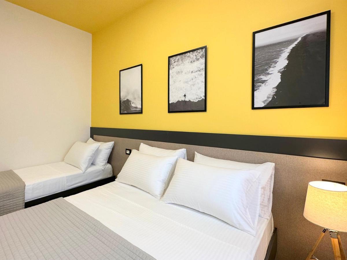 13 Eur For Monthly Stay - Home By The Sea - Hbs Golem  Exterior photo