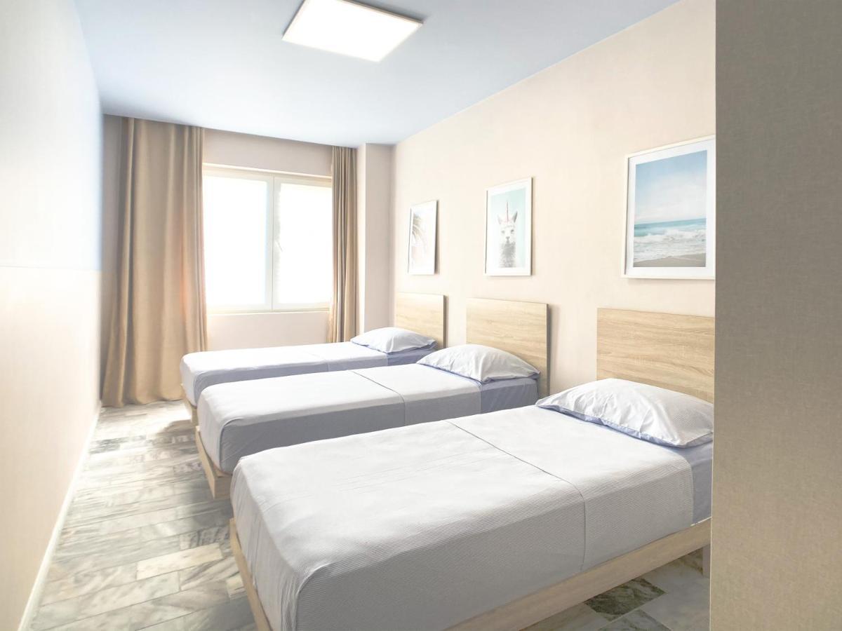 13 Eur For Monthly Stay - Home By The Sea - Hbs Golem  Exterior photo